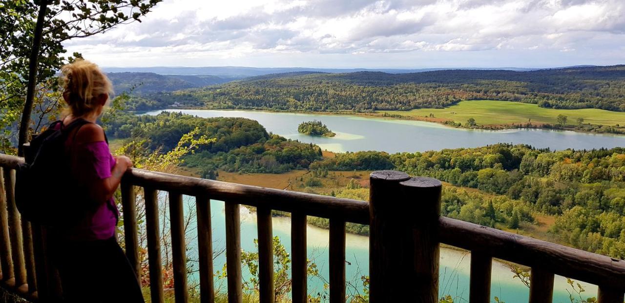 Le Jura En Toutes Saisons Piscine, Spa, Location Vtt, Balades 2Cv, Climatisation Bonlieu Exterior foto